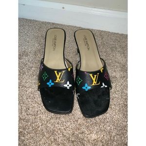 Louis Vuitton Low Heel